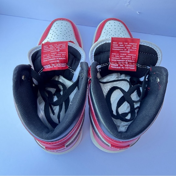 Nike Air Jordan 1 Retro High OG Chicago 2015 GS Size 7Y - Picture 12 of 16